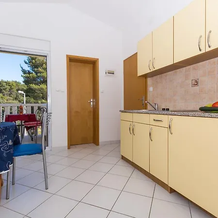 Tomislav 1927 Apartman